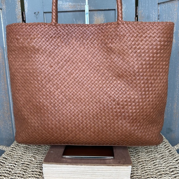 Quince Italian Leather Handwoven Tote Small Cognac NWOT - Picture 5 of 14